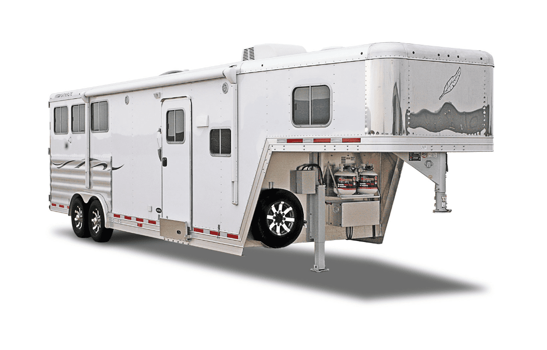 8581 LIVING QUARTERS HORSE TRAILER