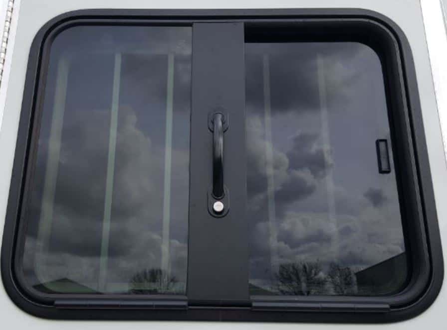 Slider Window For Horse Trailers